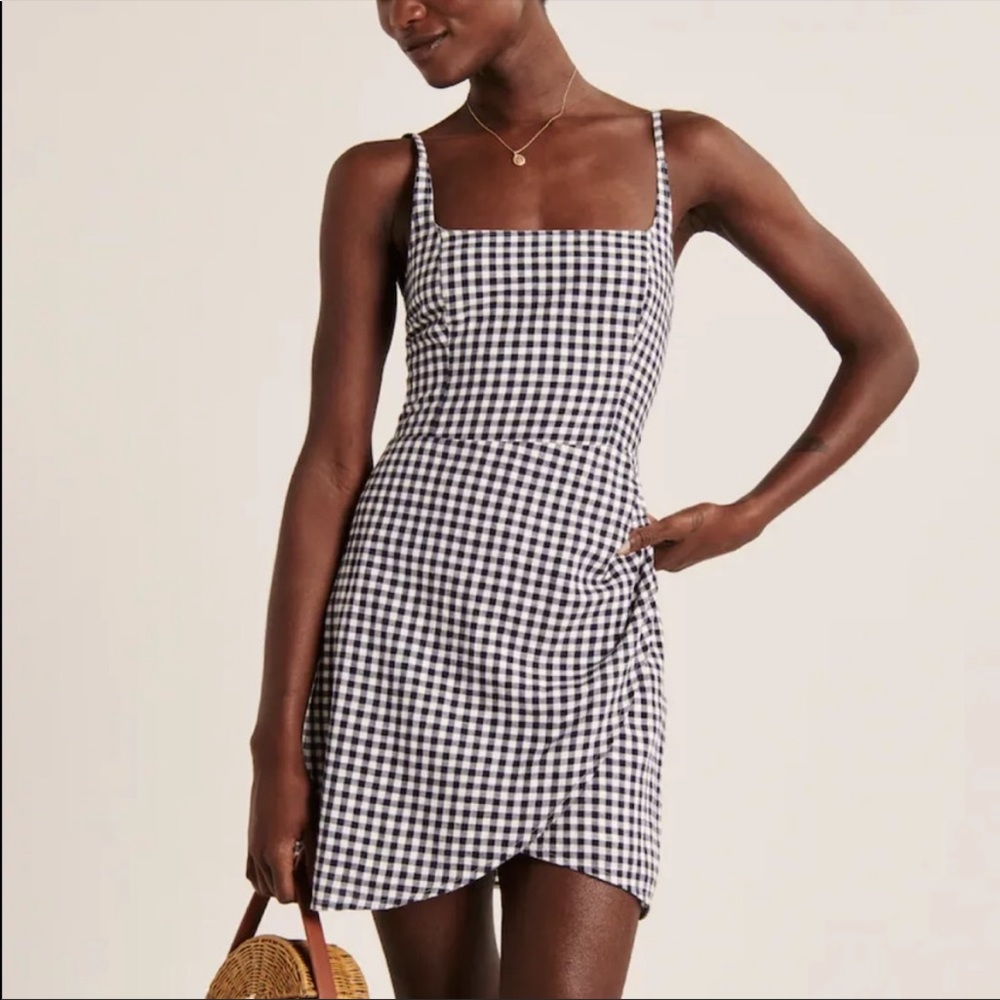 Abercrombie Gingham Scoop Neck Dress